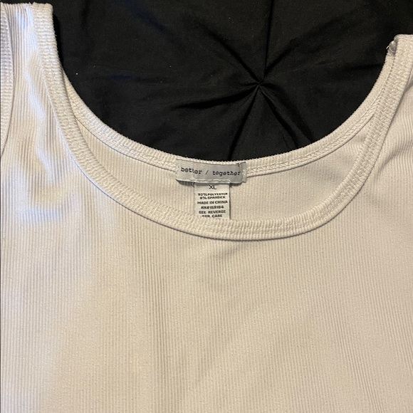 White Ribbed Crop Top - Picture 2 of 4